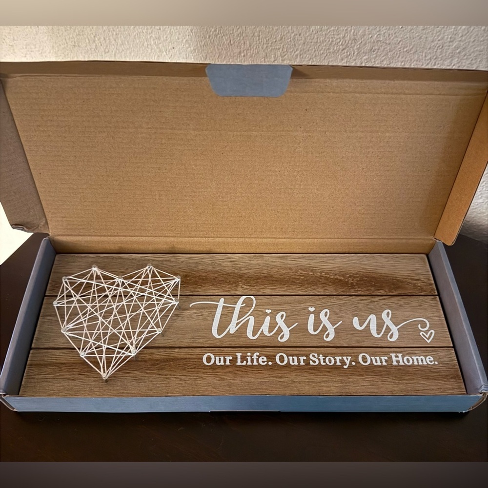 This Is Us Wooden Wall Art Sign Farmhouse Family Home Decor - Picture 2 of 5